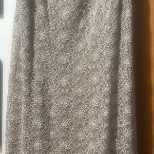 Elegant Lace Women's Skirt in Gray